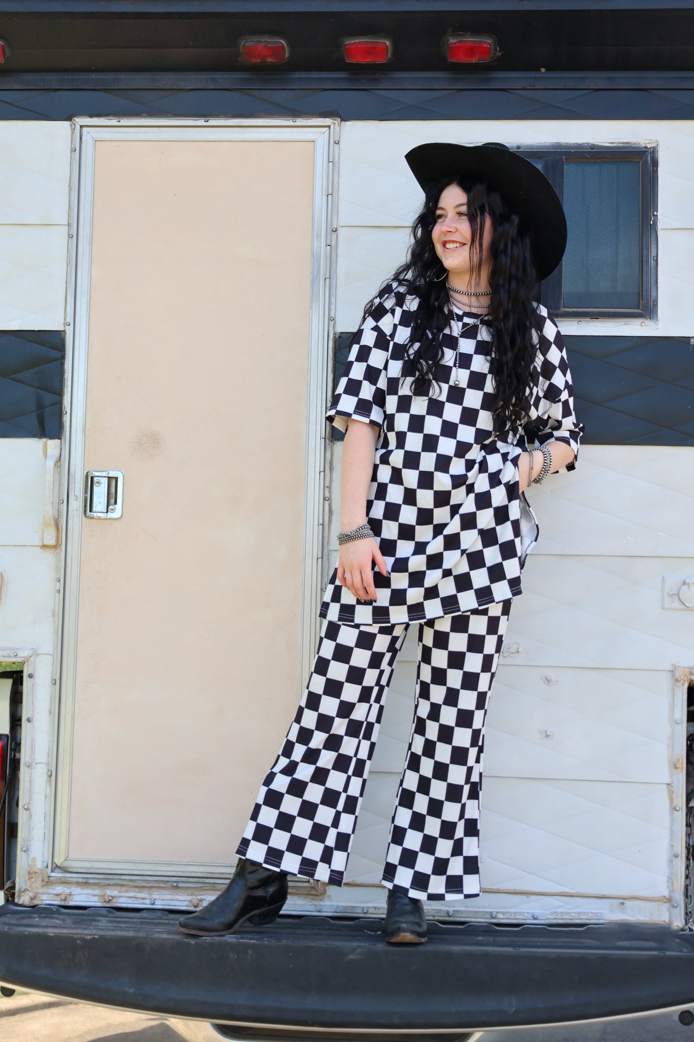 The Rodeo Grid Checkered Set