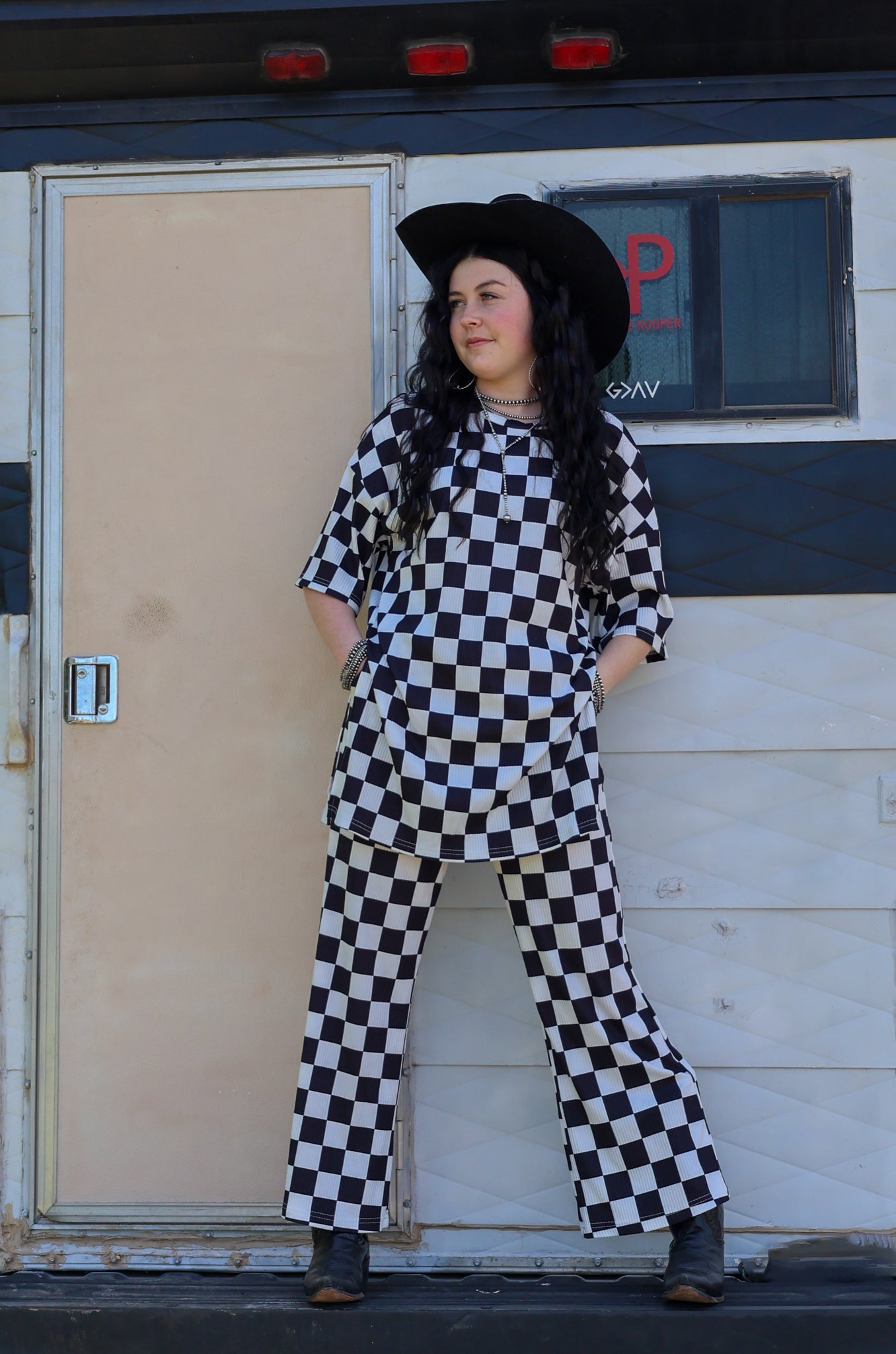 The Rodeo Grid Checkered Set