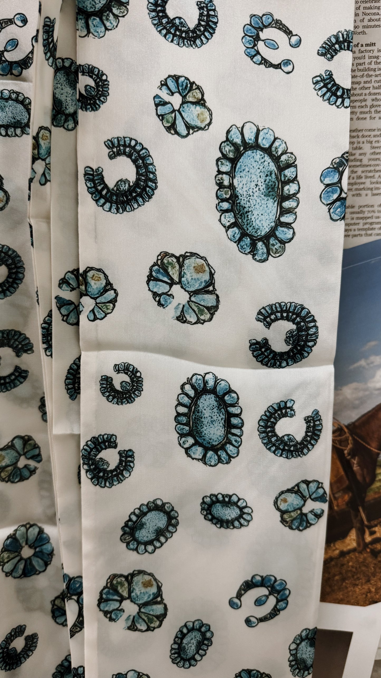 Turquoise Cluster Twilly