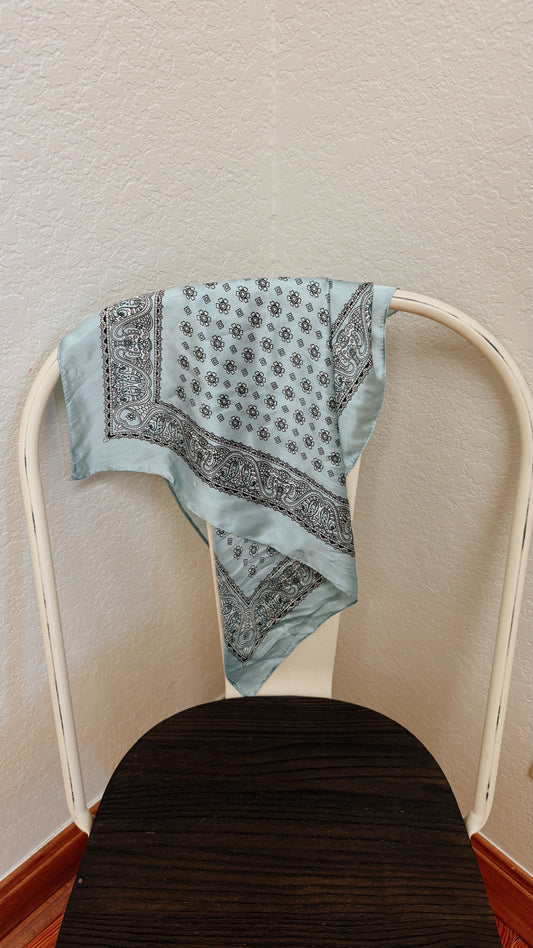 The Paisley (Light Blue)