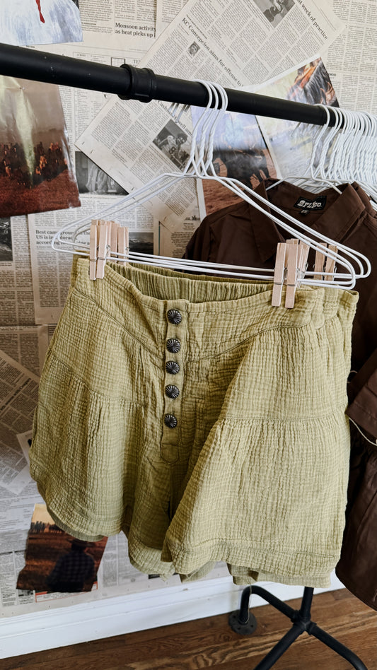 The Verde Concho Shorts